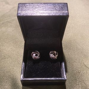 14K Italian White Gold Love Knot Earrings 🥰